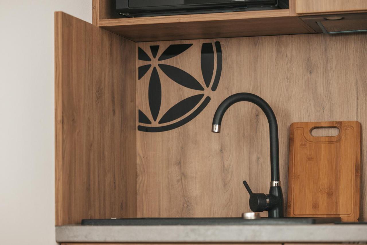 Apartamenty Grand Tatry - Sauna I Jacuzzi Wliczone W Cene Pobytu - 10 Minut Pieszo Od Term Bania Białka Tatrzańska Exteriér fotografie
