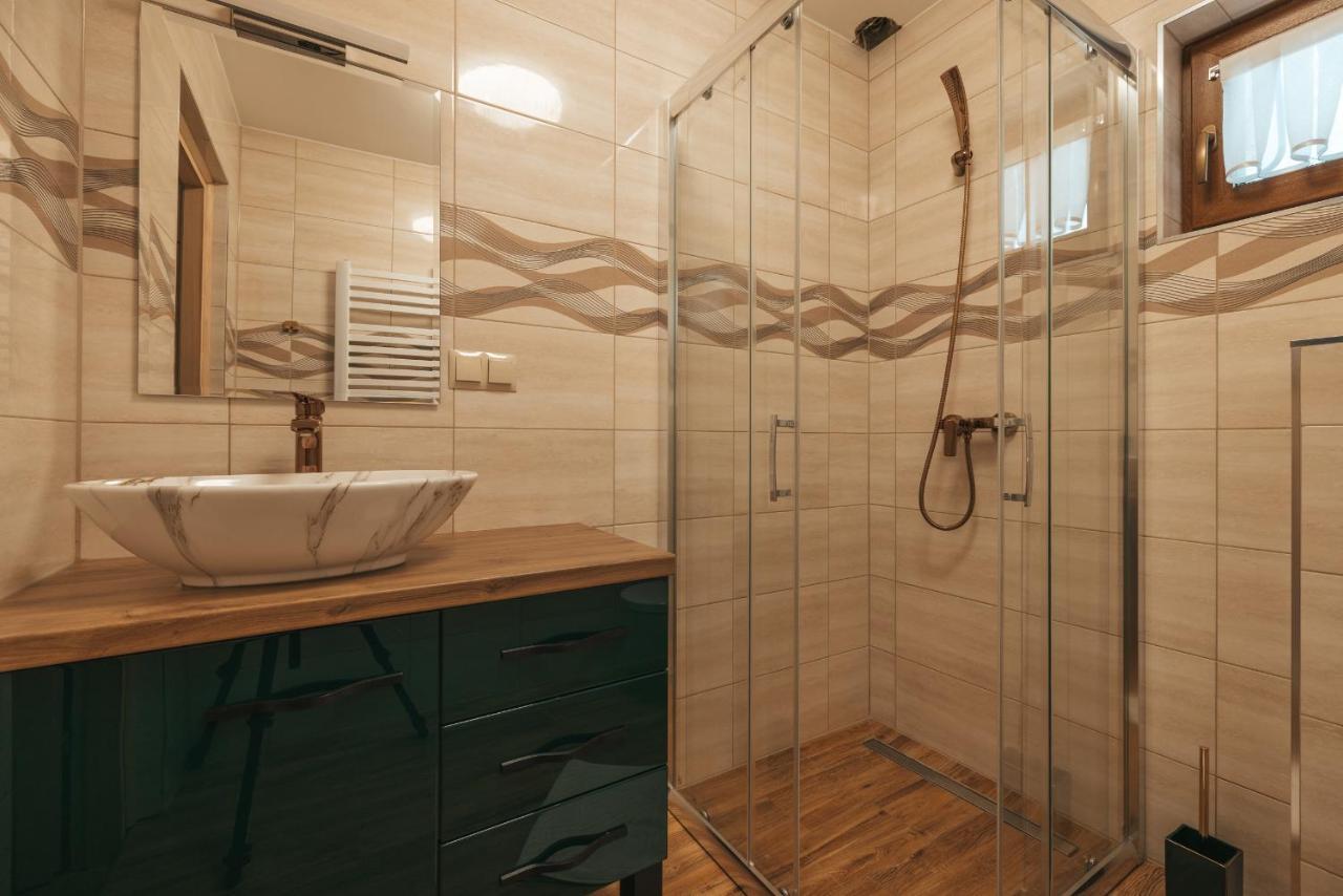 Apartamenty Grand Tatry - Sauna I Jacuzzi Wliczone W Cene Pobytu - 10 Minut Pieszo Od Term Bania Białka Tatrzańska Exteriér fotografie